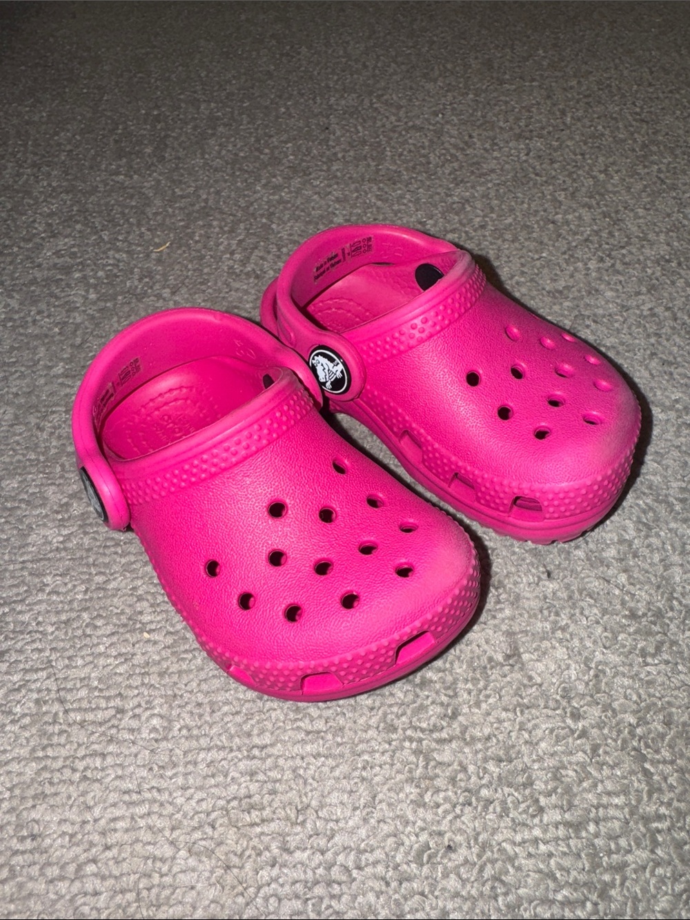 CROCS Kids Bright Pink Classic Clogs